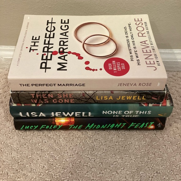 Book Collection - Multicolor Set - Picture 2 of 2